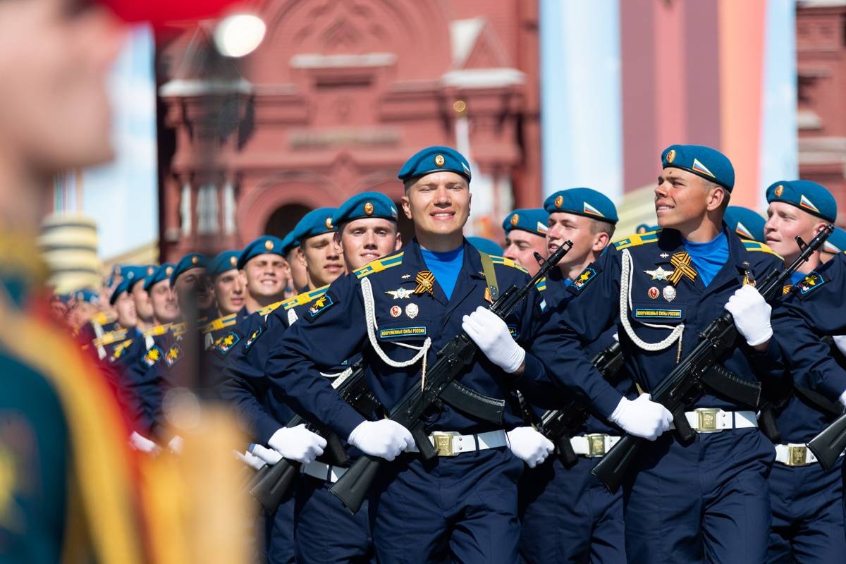 День Воздушно-десантных войск России!