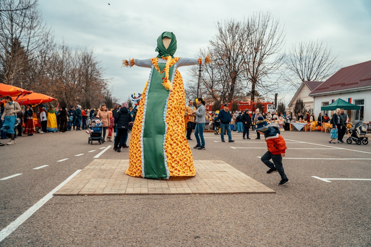 Провожаем Масленицу!